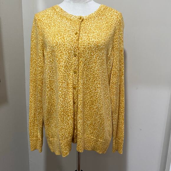 Talbots Animal Print Cardigan Sweater Plus Size 1X Gold and White Button Front - Picture 9 of 9